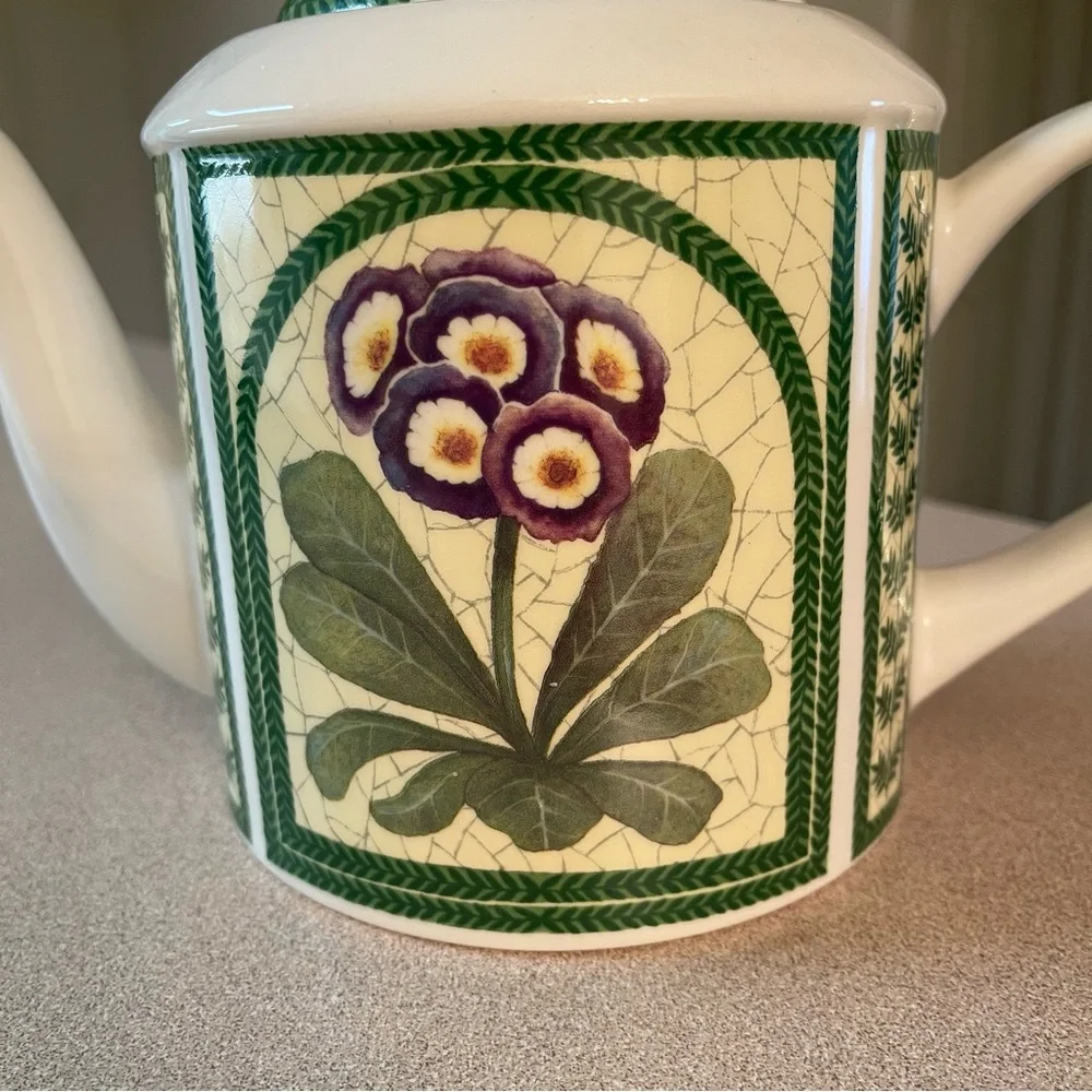 Arthur Wood Floral Teapot African Violets Design - Picture 2 of 11